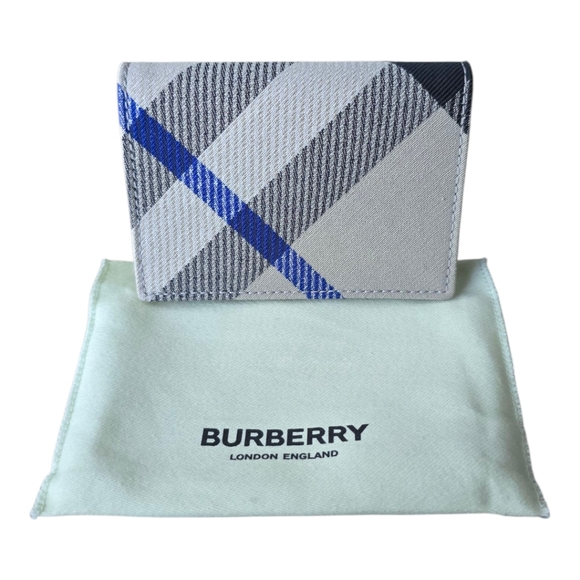 Burberry Check Card Case In Lichen - Picture 1 of 7